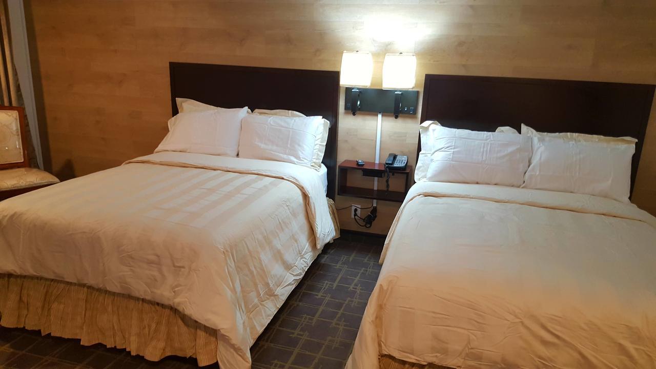 Stucco Lodge Бангор Экстерьер фото